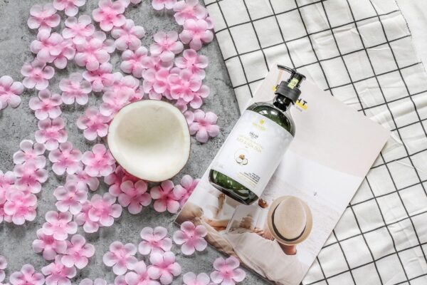 shampoo, flatlay, beautiful flowers, coconut, grapefruit, flower, flower background, peach blossom, flower wallpaper, hair, hair care, hair loss, nature, loss, background fabric, striped, the square, book